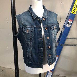 Mavi distressed Jean vest